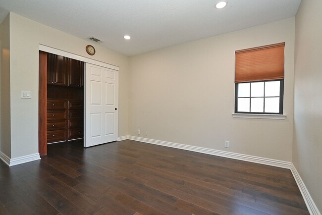 Building Photo - $5,900 - GORGEOUS 4 BEDROOM HOME IN MISSION SAN JOSE NEIGHBORHOOD
