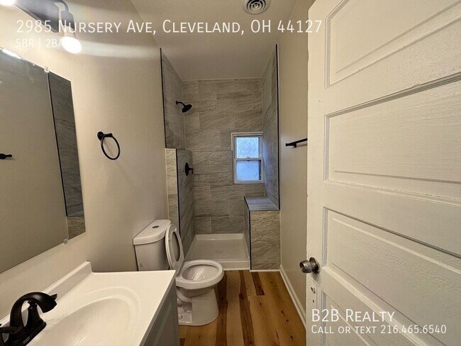 Building Photo - 2985 Nursery Ave