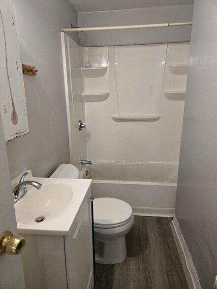 Building Photo - 529 Union St