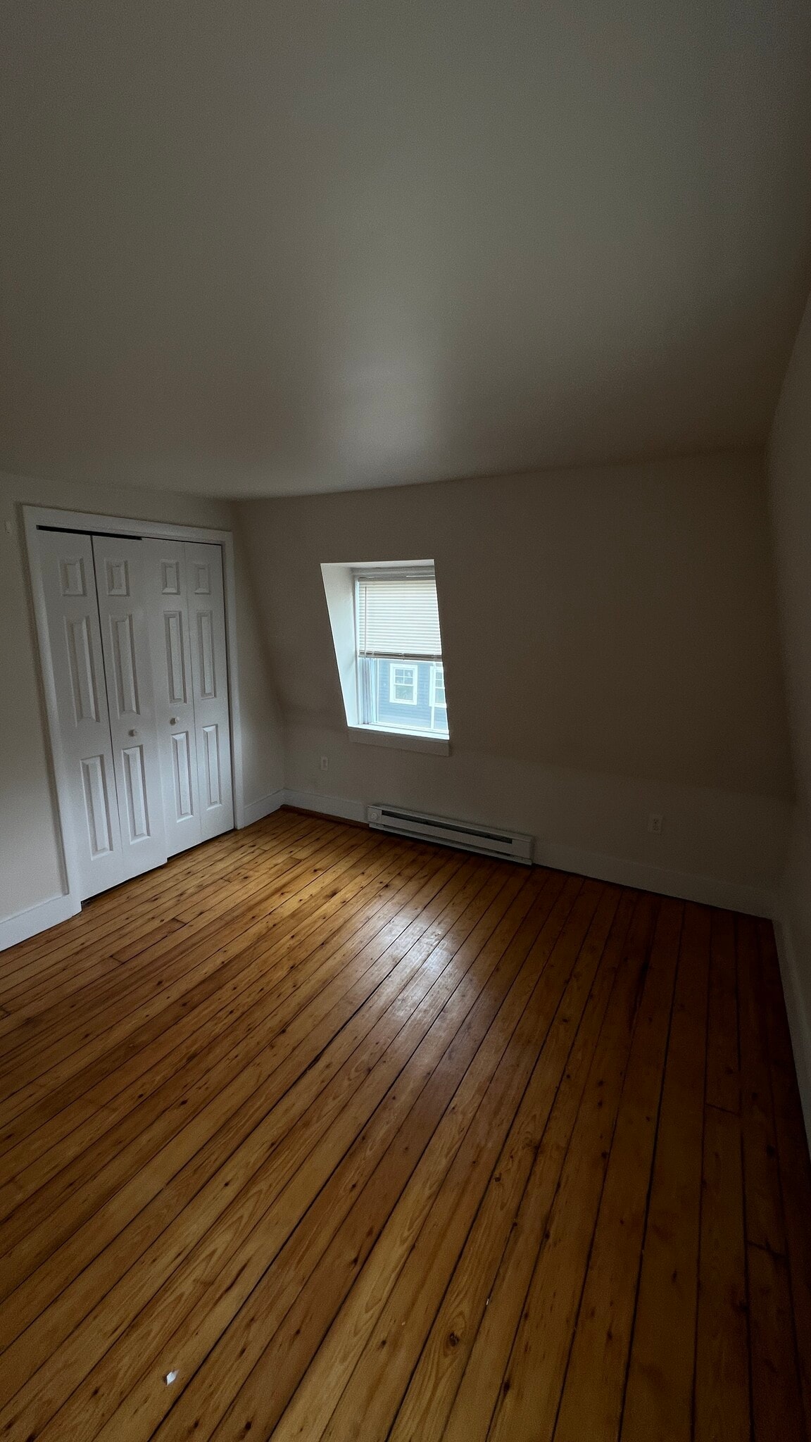 Building Photo - 44 E Bowery St