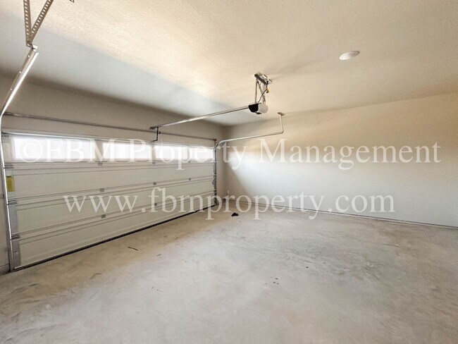 Building Photo - 1773 Ethereal Ln