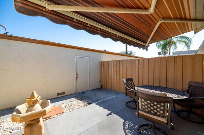 Building Photo - 4170 Lake Harbor Ln