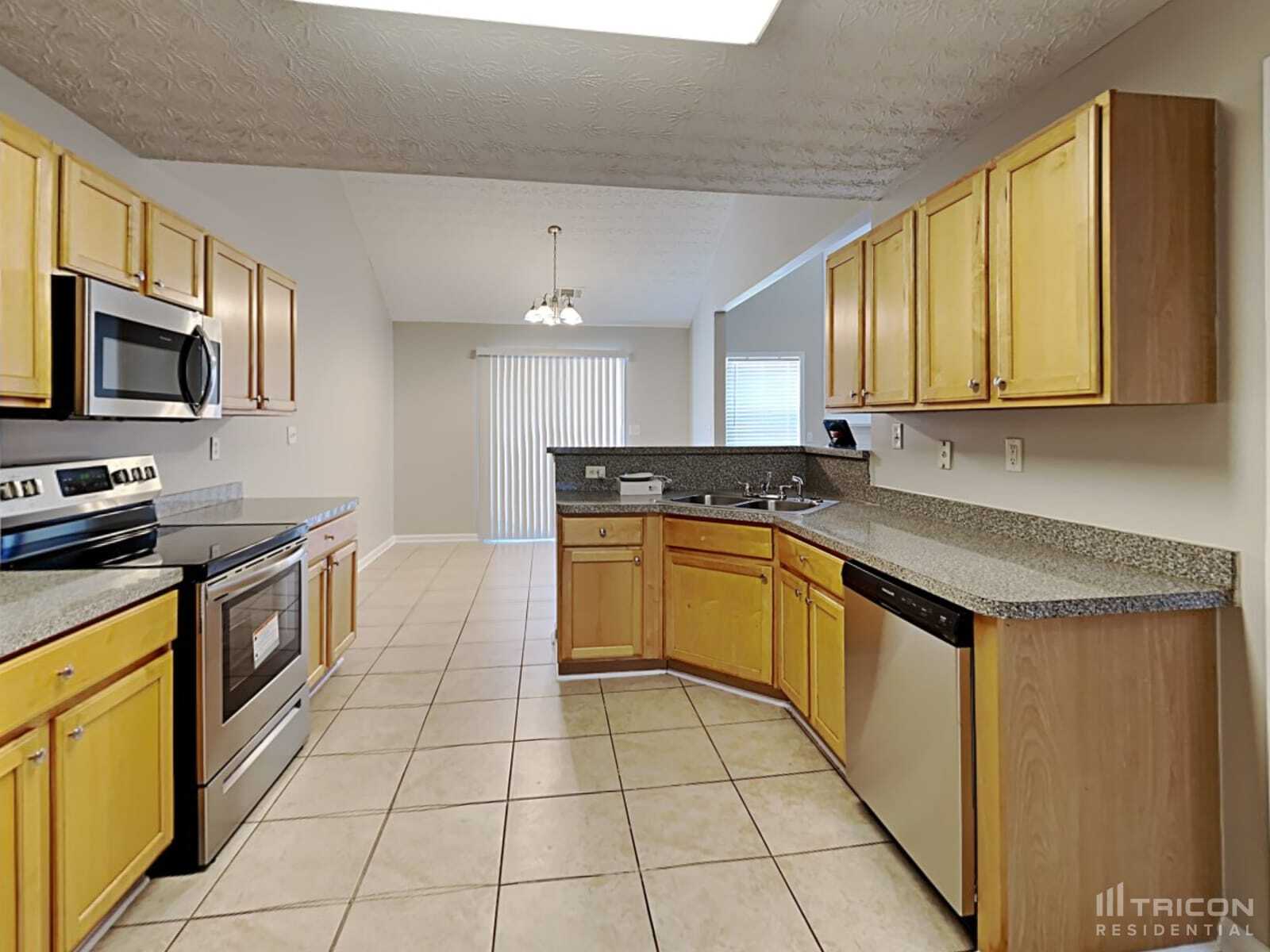 Building Photo - 3337 Coach House Ct