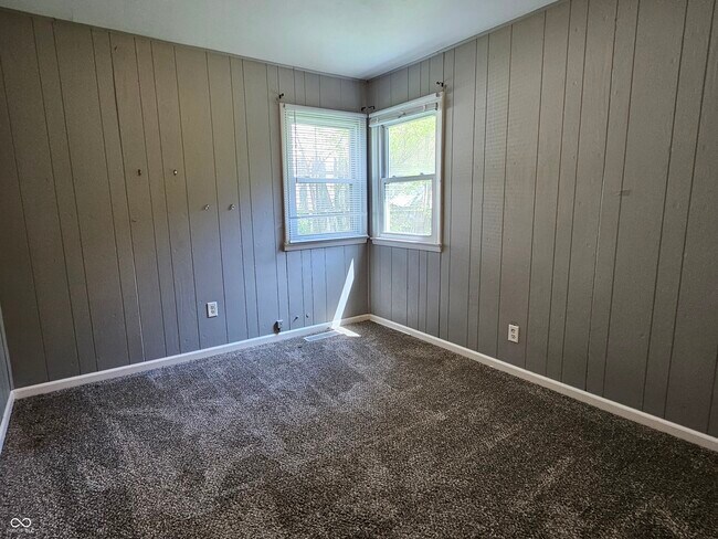 Building Photo - 624 N 18th St