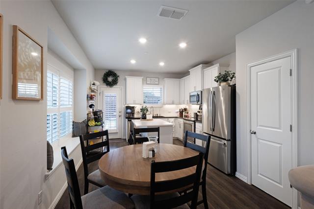 Building Photo - 1280 Lamar Dr