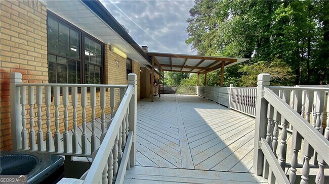 Building Photo - 2831 Meadowlark Trail NW