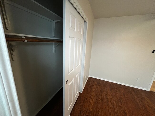 Building Photo - 3BR w/ Fenced Backyard + Garage in Round Rock