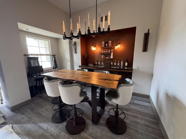 Building Photo - 8291 Santaluz Village Green N