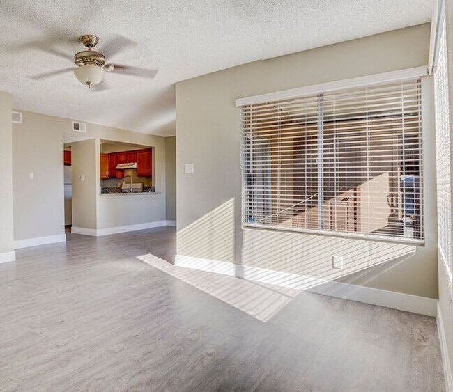 Near UNLV 1467 Hialeah Dr Las Vegas NV 89119 Apartment Finder