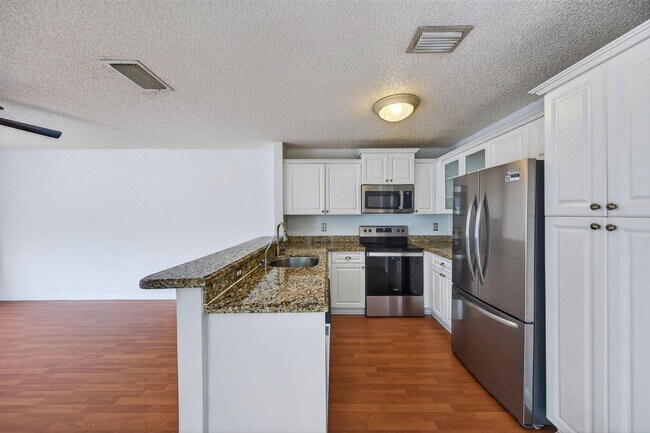 Building Photo - 191 NW 118th Dr