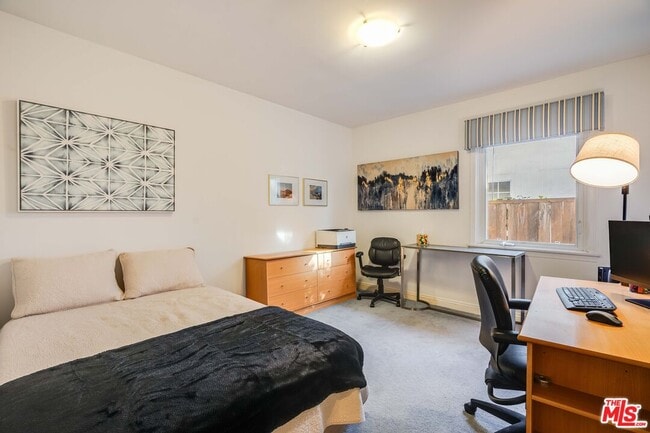 Building Photo - 200 S Wetherly Dr