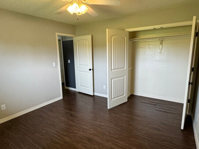Building Photo - Available July 2025! 4-Bedroom, 2-Bathroom...