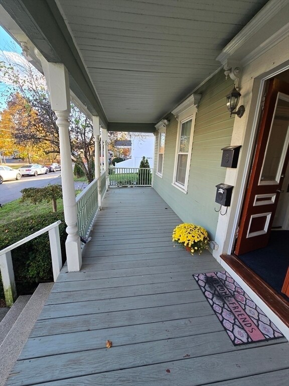 Building Photo - 17 Charles St