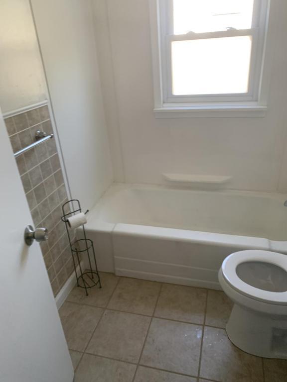 Building Photo - 24426 Columbus Ave