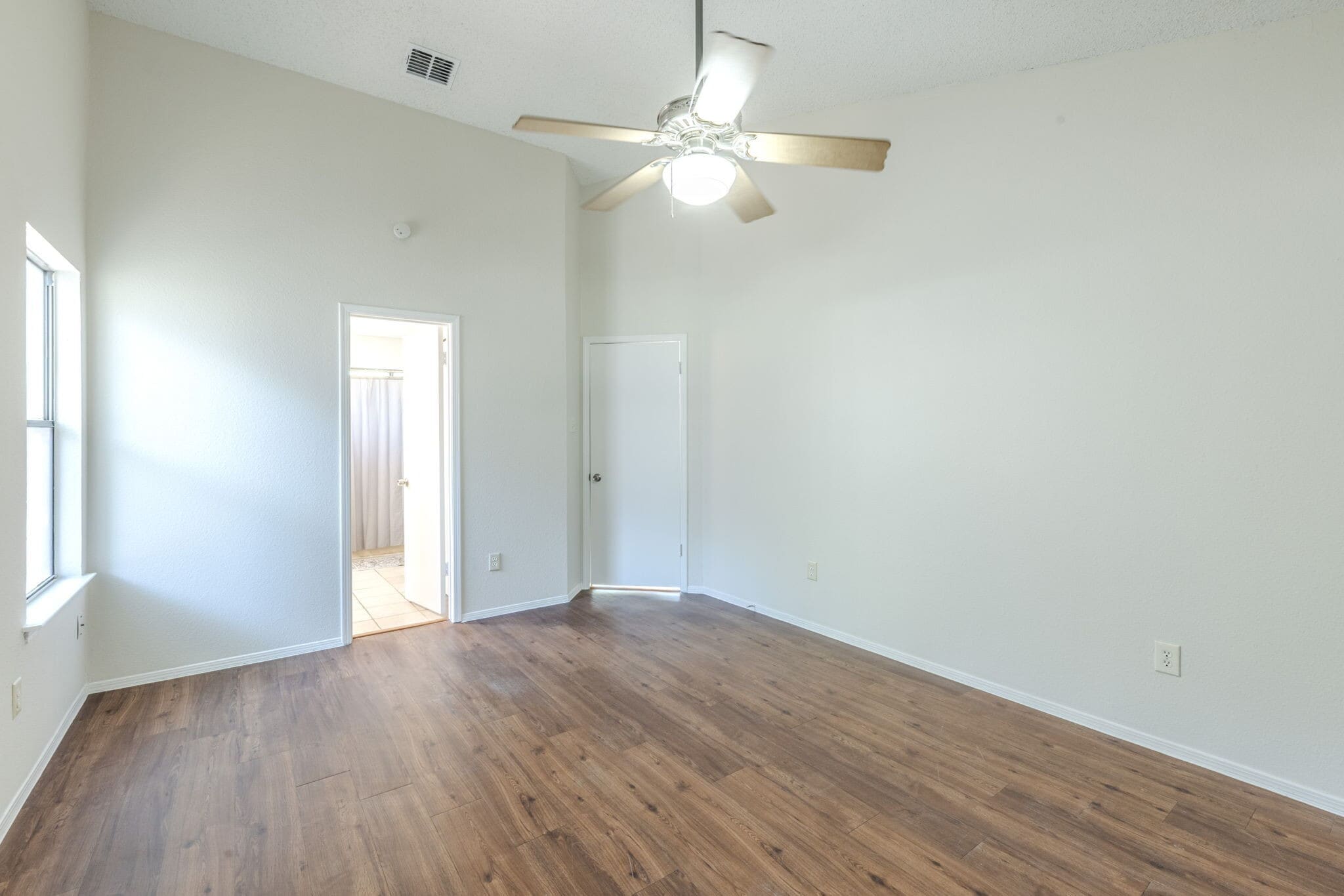 Building Photo - 1802 Verbena Way