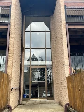 Building Photo - 9956 Johnnycake Ridge Rd