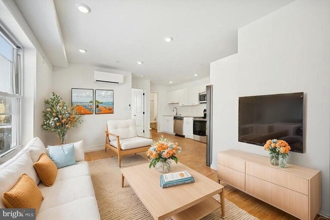 Building Photo - 3413 N 19th St