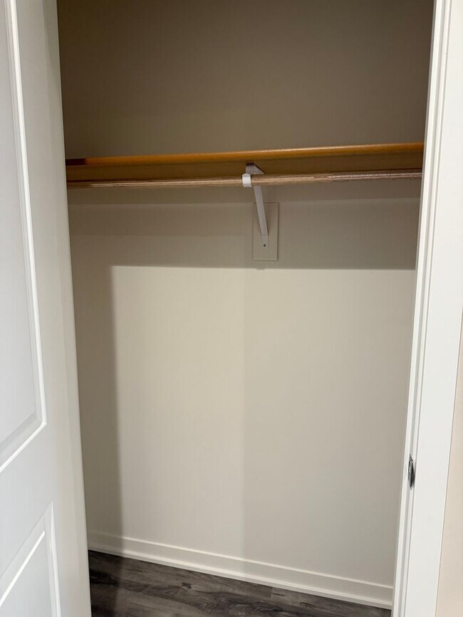 Building Photo - Spacious 2 bedroom/2.5 bath ranch townhome in South Lincoln