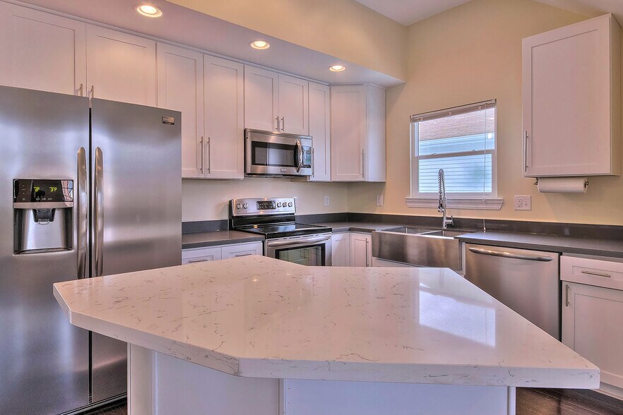 Kitchen2 - 1341 Independence Street