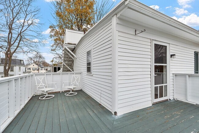 Building Photo - 74-76-76 Bromfield St