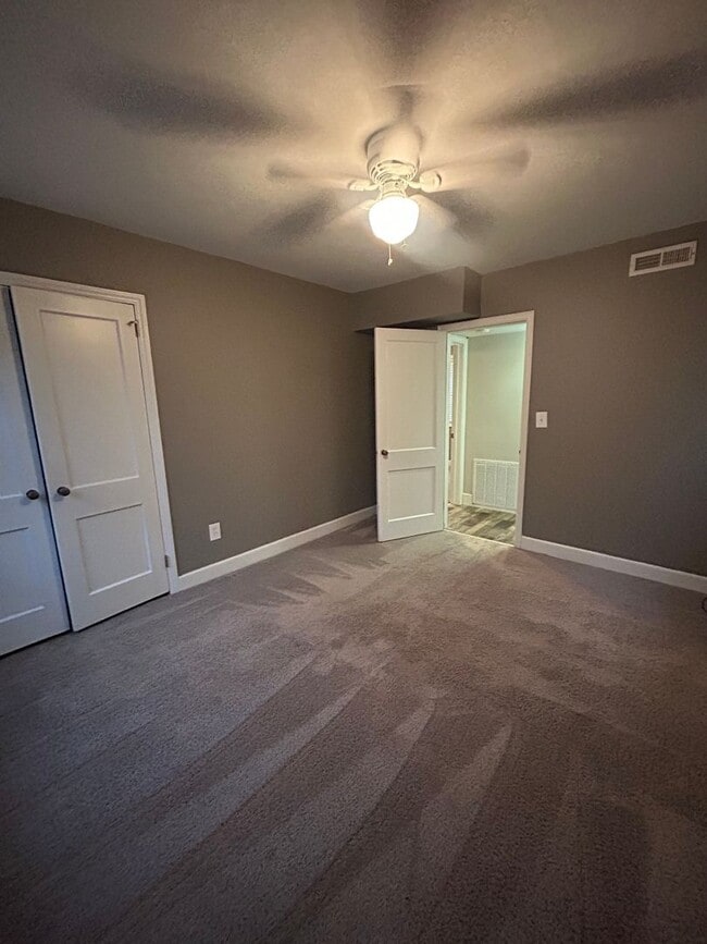 Building Photo - Lewis Village Living in the Heart of Augusta Road