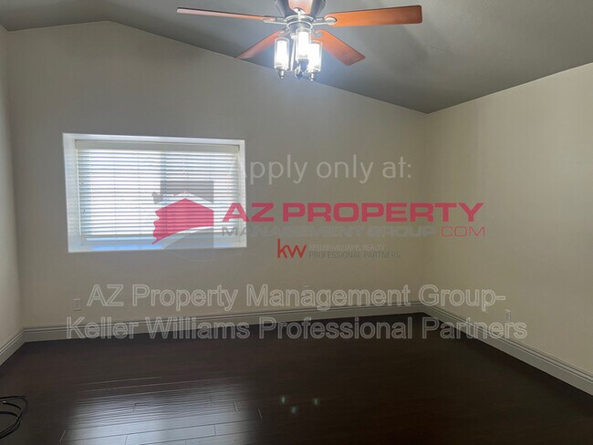 Building Photo - 4553 E Desert Cactus St