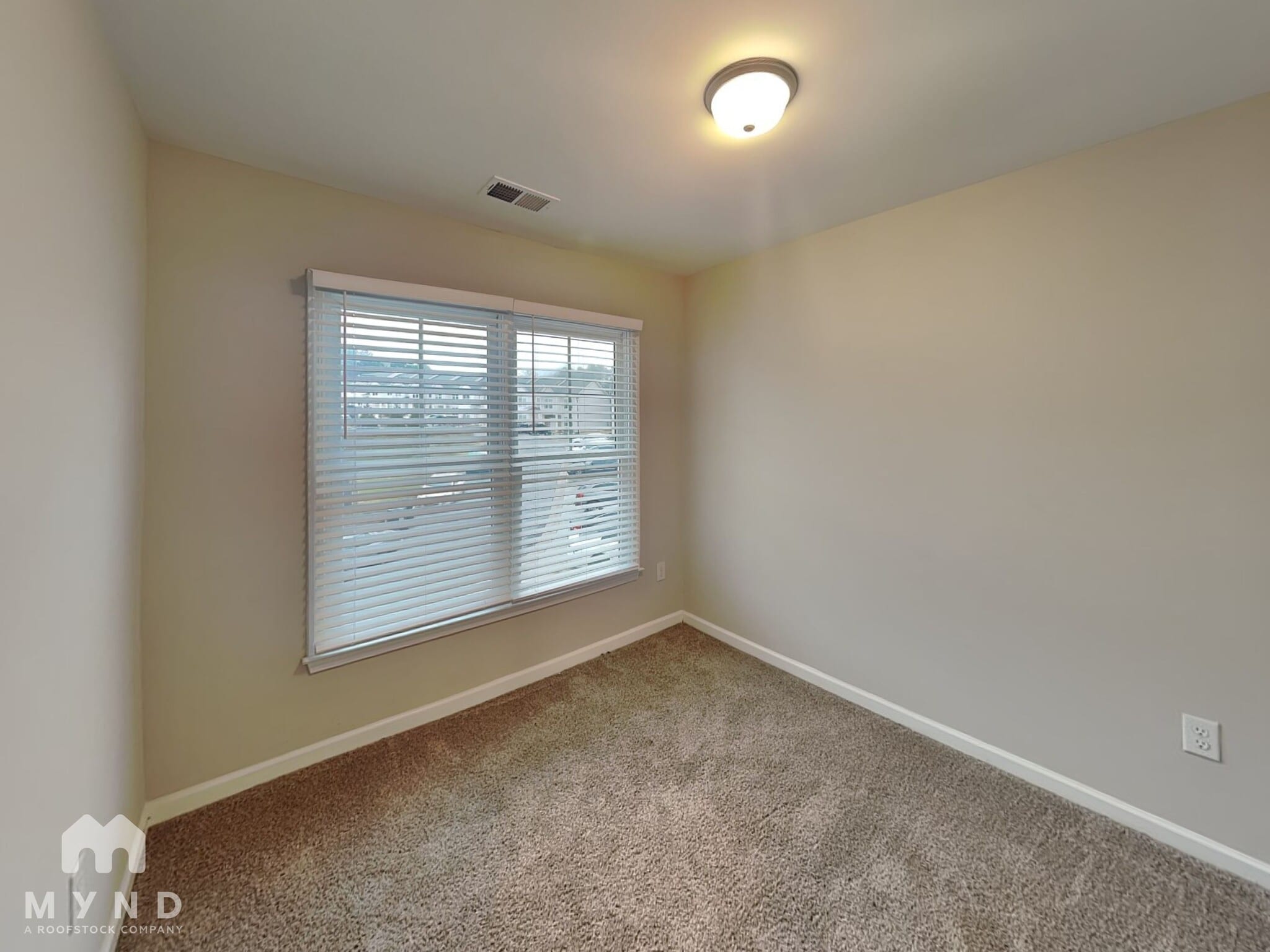 Building Photo - 2818 Laurel Ridge Cir