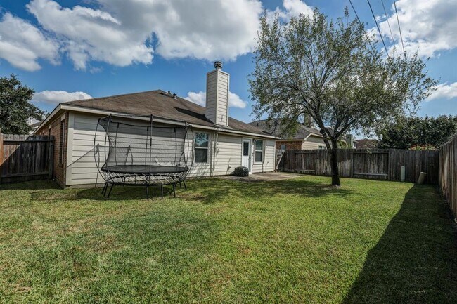 Building Photo - 18023 Melissa Springs Dr