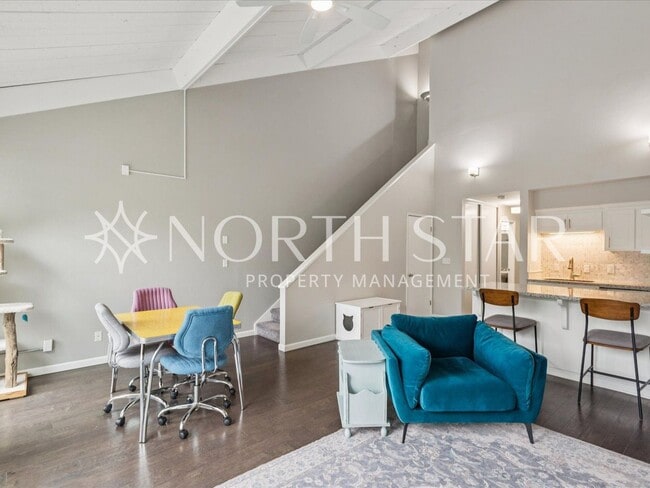 Building Photo - Mt. Park Condo with High Ceilings