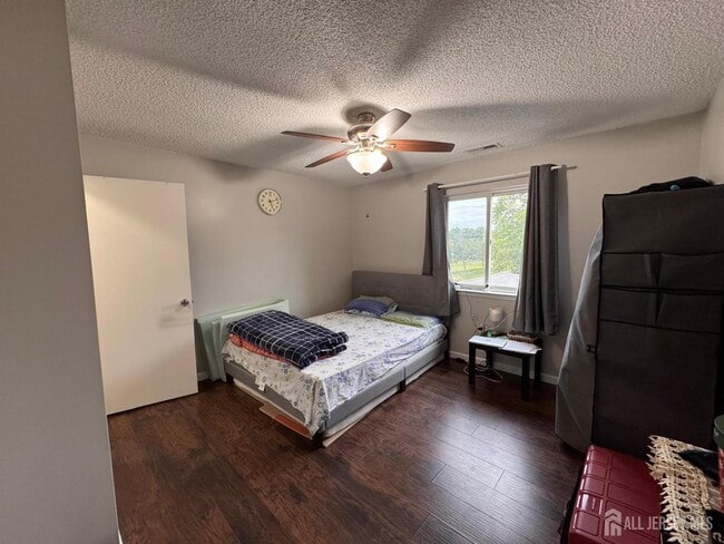Building Photo - 7110 Tamarron Dr