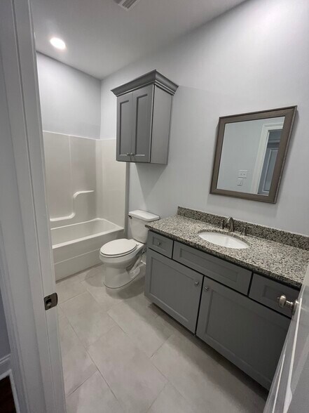 Building Photo - 115 Lukes Hollow Ln