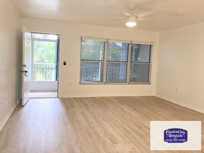Building Photo - Available Soon! Recently Remodeled!