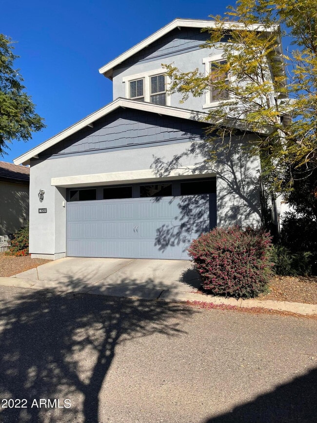 Building Photo - 13586 N 152nd Dr