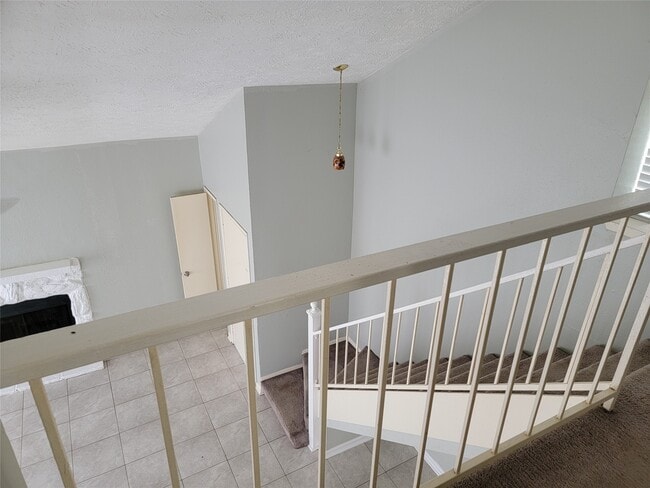 Building Photo - 18506 Andalusian Dr