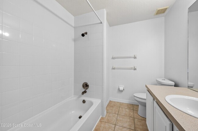 Building Photo - 1391 Hampton Park Ln