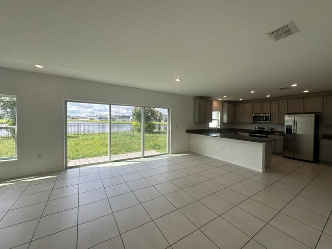 Building Photo - 352 Quarry Rock Cir