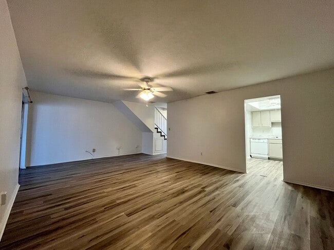 Building Photo - Indian Harbor Beach Townhome