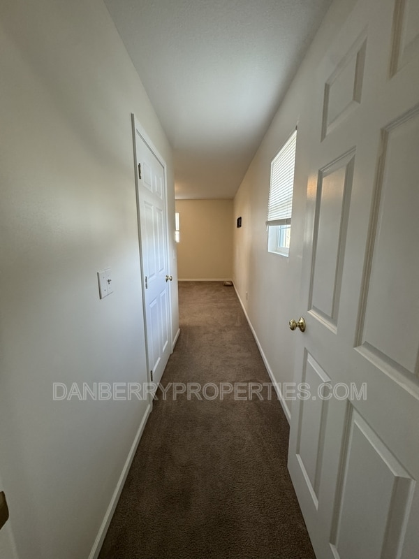 Building Photo - 214 Madison Ave