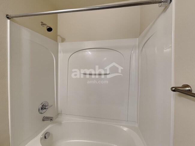 Building Photo - 3557 S White Tail Trl