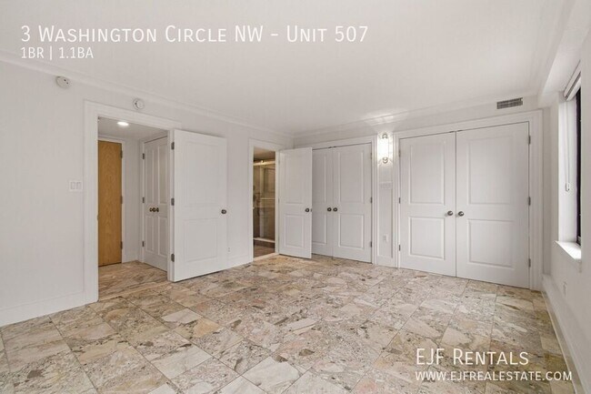 Building Photo - 3 Washington Cir NW