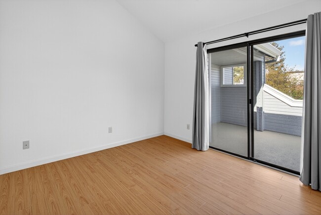 Building Photo - 466 Mountain Laurel Ct