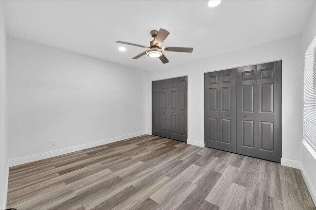 Building Photo - 7512 Courtyard Run E