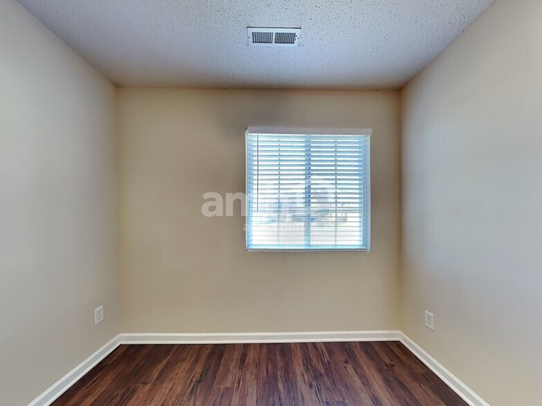 Building Photo - 5028 Bartley Way