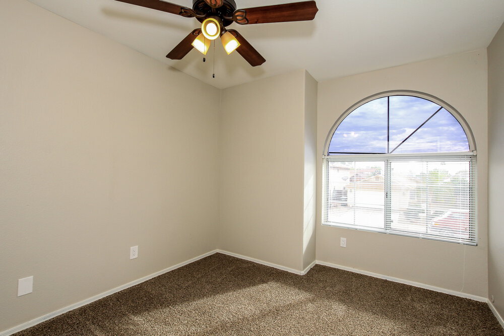 Building Photo - 3630 W Escuda Dr