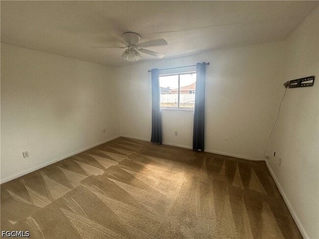 Building Photo - 1228 SE 24th Ave