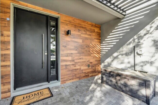 Building Photo - 4457 Le Reve Ct