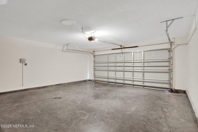 Building Photo - 1143 Summer Springs Drive