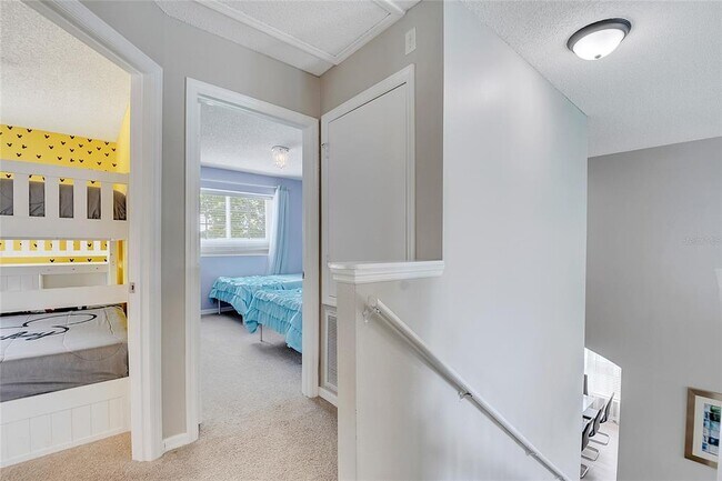 Building Photo - 1428 Casterton Cir