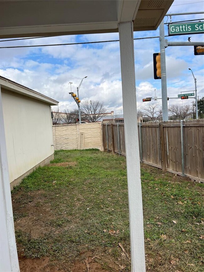 Building Photo - 1618 Cottonwood Ct