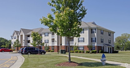 Building Photo - Belleville Harbour